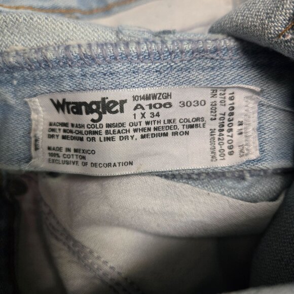 Vintage Wrangler Light Wash High-Waisted Straight Leg Denim Jeans Womens Waist 2 - Picture 2 of 11